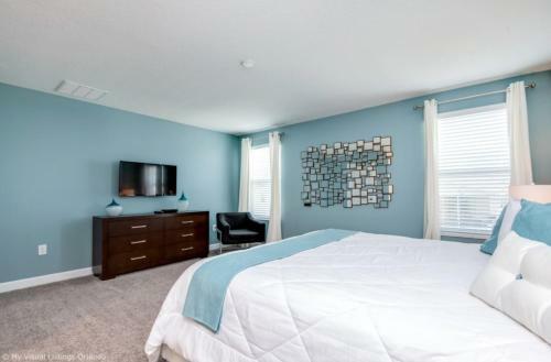 Extravaganza Elegant 8 Bed In Champion Gate