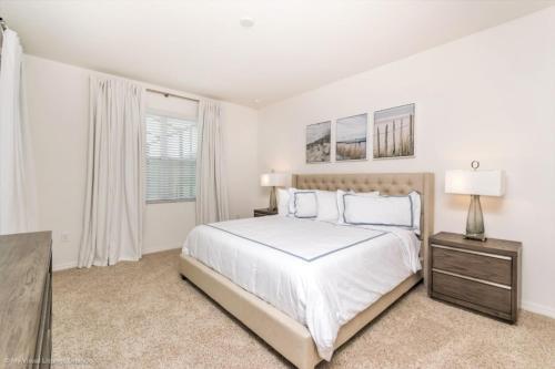5 Bedroom 5 Bathroom Solterra Resort Luxury Villa Villa
