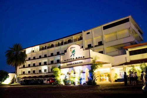 White Rock Waterpark And Beach Hotel