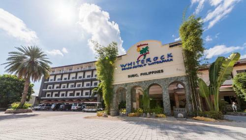 White Rock Waterpark And Beach Hotel