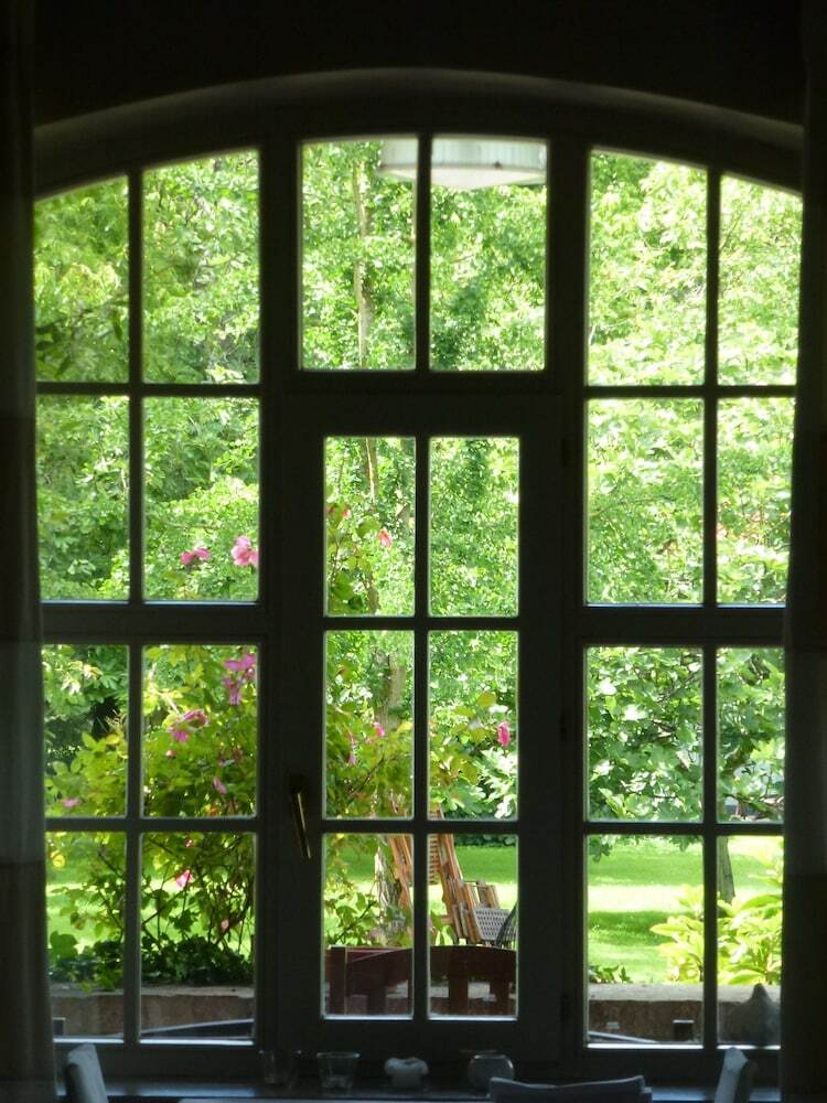 Hotel Jardin De Carrejo