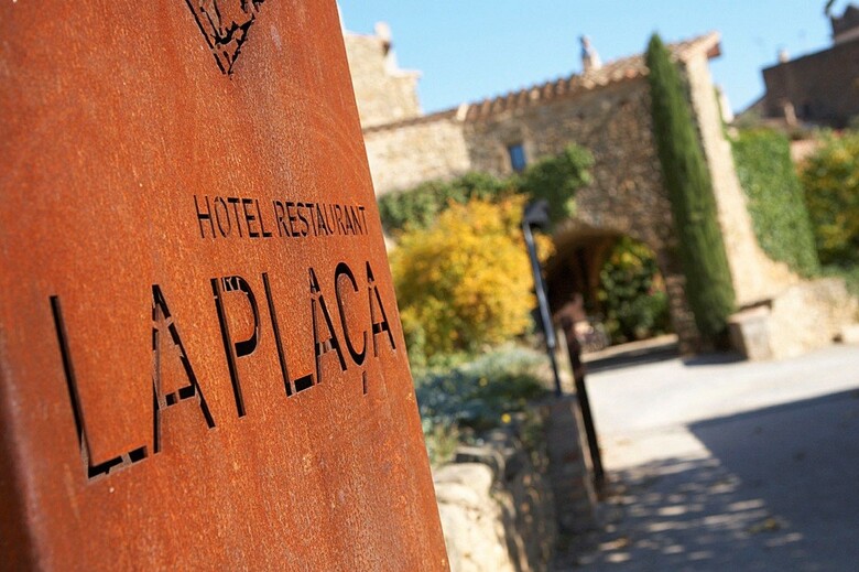 Hotel La Pla�a Madremanya
