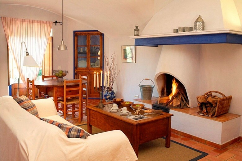 Hotel La Pla�a Madremanya