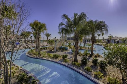 Champions Gate Home With Large Pool Spa! Home