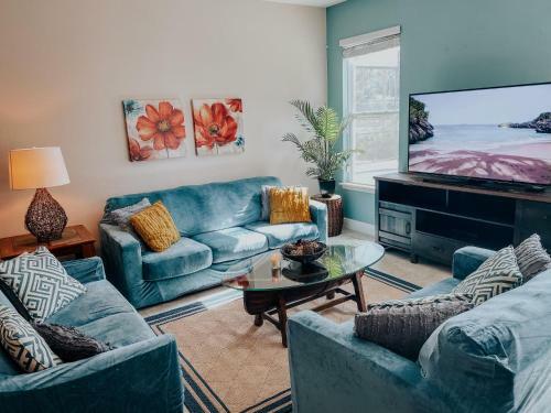 6 Br Solterra Resort, Lazy River And Private South Facing Pool!
