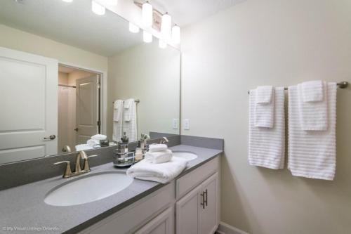 Champions Gate Jewel - 4 Bdm Townhome With Pool Townhouse