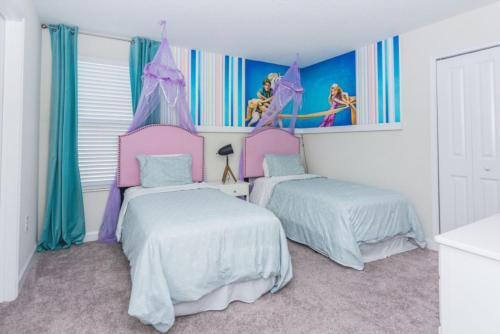 Gorgeous Home With Pool And Game Room Cg1680