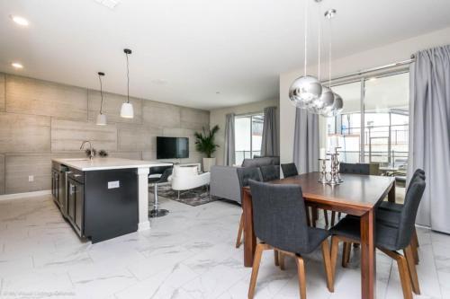 Modern Luxury In Champions Gate 4 Bdm Townhouse