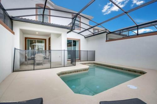 Modern Luxury In Champions Gate 4 Bdm Townhouse
