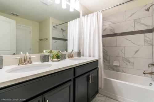 Modern Luxury In Champions Gate 4 Bdm Townhouse