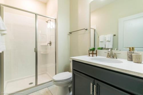 Modern Luxury In Champions Gate 4 Bdm Townhouse