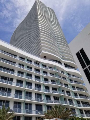 Apartamento C Y H Residences Hyde