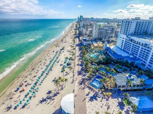 Apartamento Newly Renovated 1 Bedroom Apt Designer Unit # 3