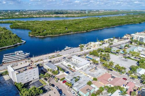 Apartamento Newly Renovated 1 Bedroom Apt Designer Unit # 3