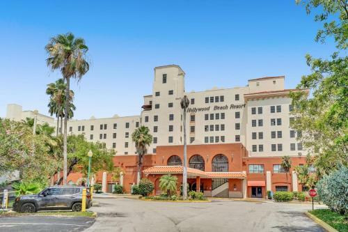 Hotel Beach Front Suite At Hollywood Beach Resort, Direct Beach Access, Swimming Pool