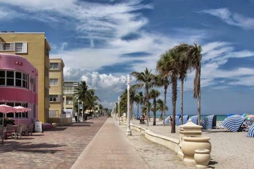 Hollywood Private House Close To Beach & Hard Rock