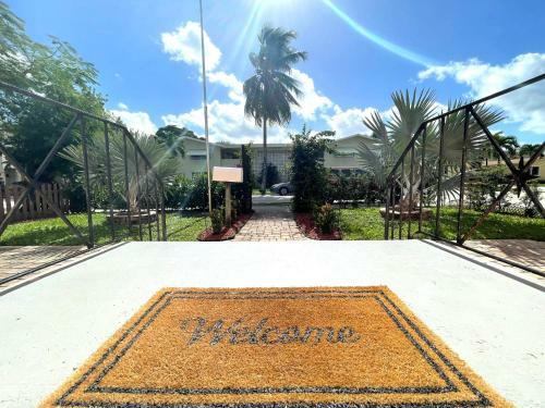 Supervilla - 6 Mins To Beach - Heated Pool