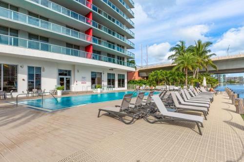 Apartamento Modern Studio Rental At Beachwalk Resort Hollywood 18th Floor