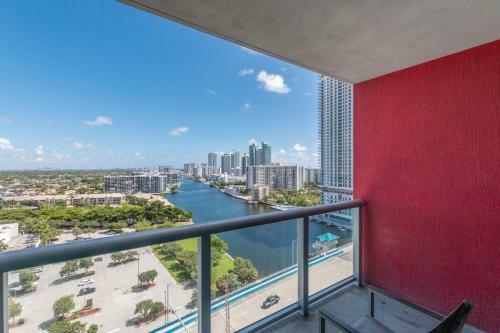 Apartamento Modern Studio Rental At Beachwalk Resort Hollywood 18th Floor