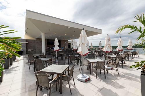 Apartamento Luxury Ocean Condos At Ch By Cielo Stays