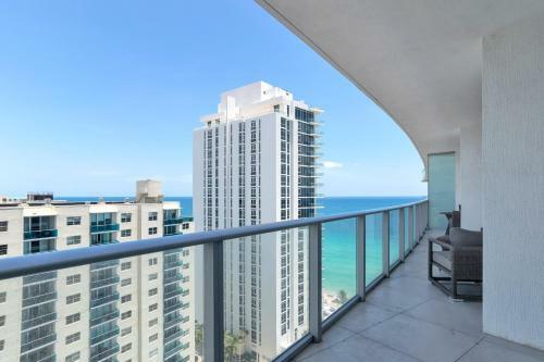 Oceanview 2 Bedroom Apt - Hyde Resort Hollywood