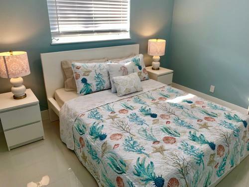 Aqua Vista Heated Pool Vacation Home Beach Within 6 Minutes