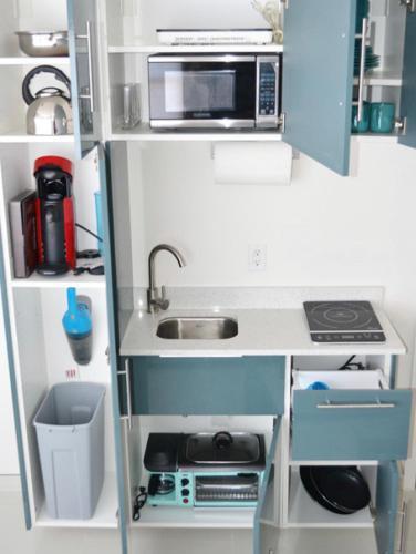 Renovated Luxury Studio Apartment In Downtown! 26