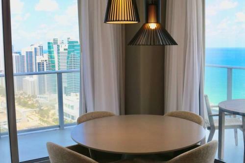 Apartamento Luxury Condo W/jacuzzi + Amenities