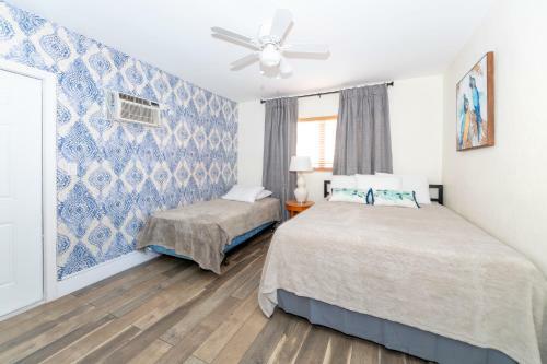 Tropic Isle Hotel & Apartment