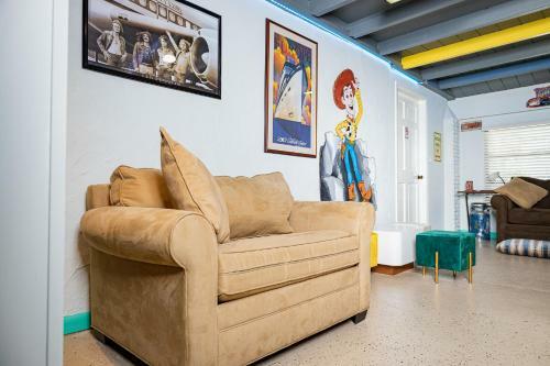 Charming Historical Paradise Home Close To Beach
