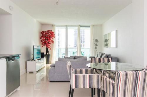 Apartamento Beach Home W/ 2bdrm, King Bed