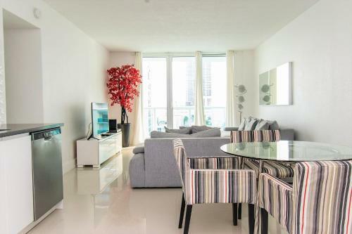 Apartamento Beach Home W/ 2bdrm, King Bed