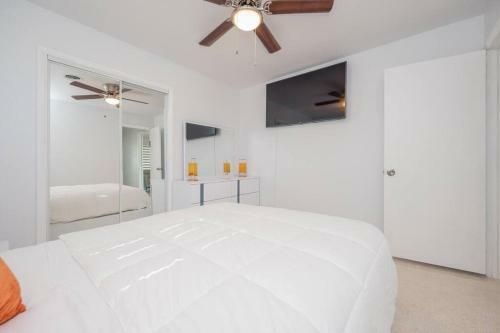 Cozy 4bdr 2 Bath Private Home With Heated Pool