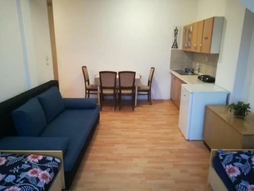 Apartamento Hobit� Doup?
