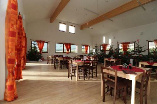 Hostal Pension A Restaurace U Soused?