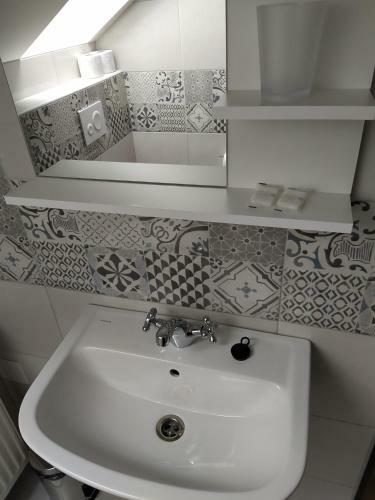 Hostal Penzion A Restaurace U Kalend?
