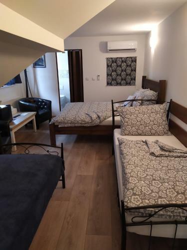 Hostal Penzion A Restaurace U Kalend?