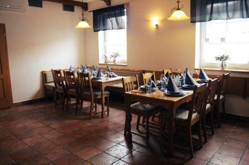 Hostal Penzion A Restaurace U Kalend?