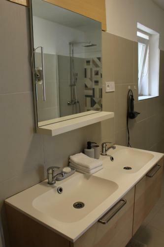 Apartm�ny St?�bro