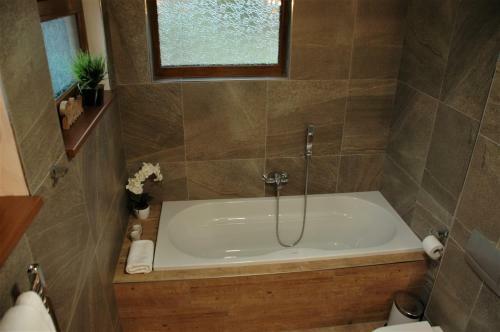 Village Romantic Apartment By ?esk� Krumlov - Adults Only