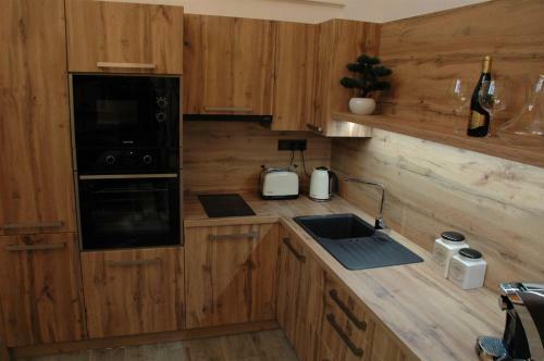 Village Romantic Apartment By ?esk� Krumlov - Adults Only