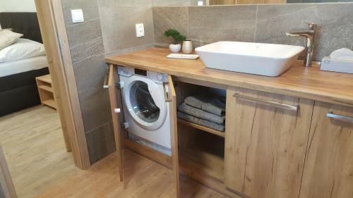 Village Romantic Apartment By ?esk� Krumlov - Adults Only