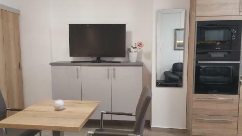 Village Romantic Apartment By ?esk� Krumlov - Adults Only
