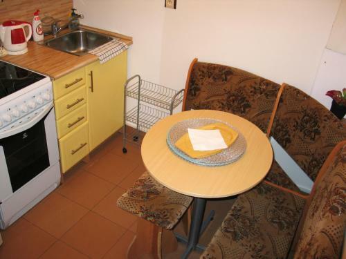 Tane?ek - Mal� Apartm�n U Rodinn�ho Domu