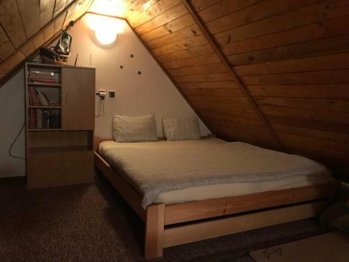 Tane?ek - Mal� Apartm�n U Rodinn�ho Domu