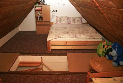 Tane?ek - Mal� Apartm�n U Rodinn�ho Domu