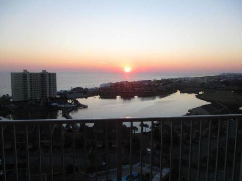 Apartamento 122 Seascape Drive, Unit 1409