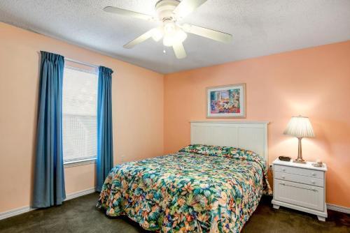 Grand Caribbean East #112