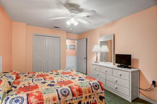 Grand Caribbean East #112
