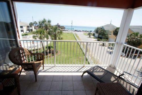 Tradewinds Condominiums #33 By Destin Getaways